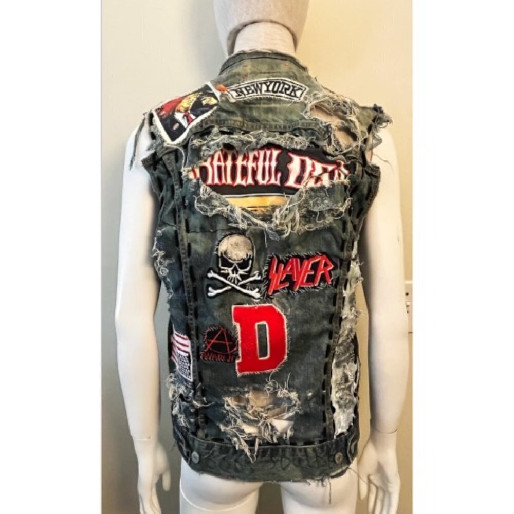 DREAM & DESTROY PUNK ROCK  PATCH VINTAGE DENIM VEST M - Picture 10 of 13